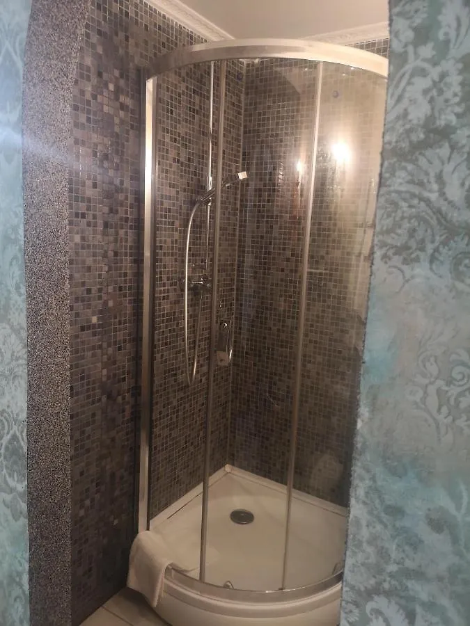Мини Отель «Positive” Kyiv Hotel
